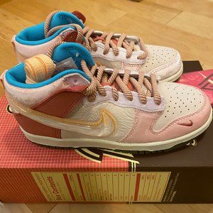 Nike Dunk Strawberry Milk Social Status